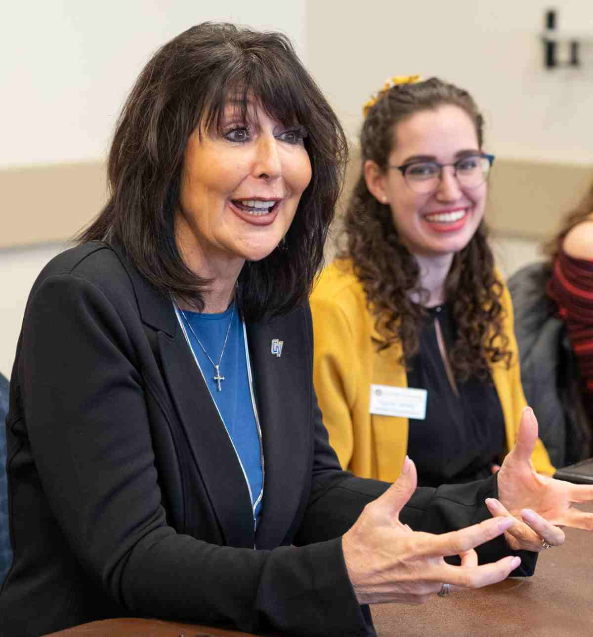 President Mantella speaking with Student Senate